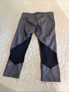 lululemon athletica Gray & Black Women's Athletic Joggers